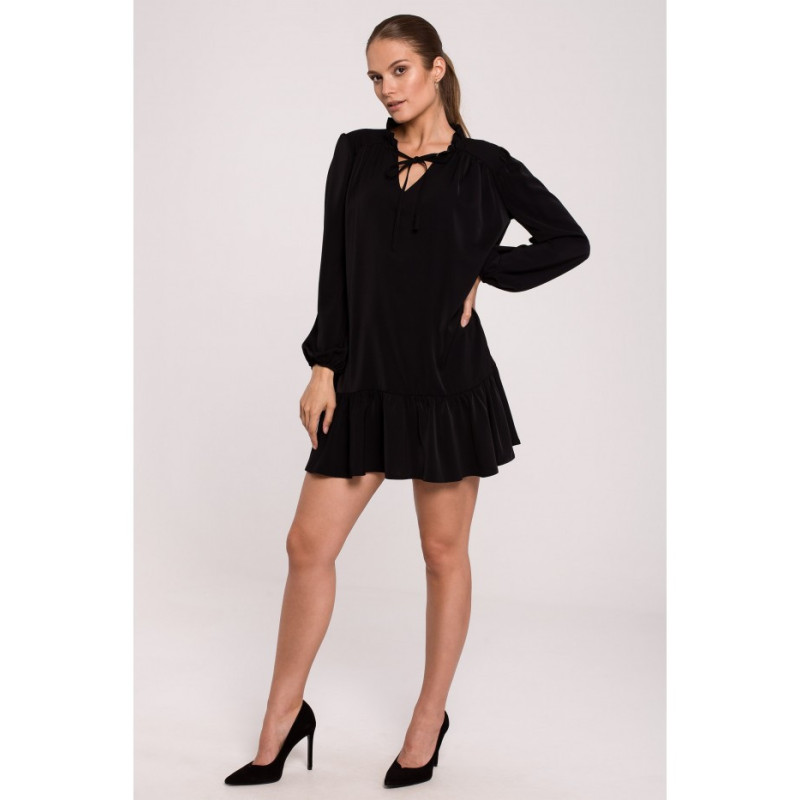 K120 Oversize dress with ruffle - black