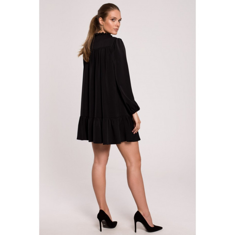 K120 Oversize dress with ruffle - black