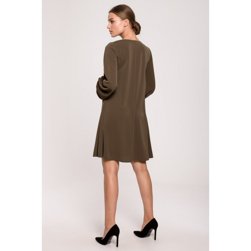 S273 Dress with wide sleeves and neckline - khaki