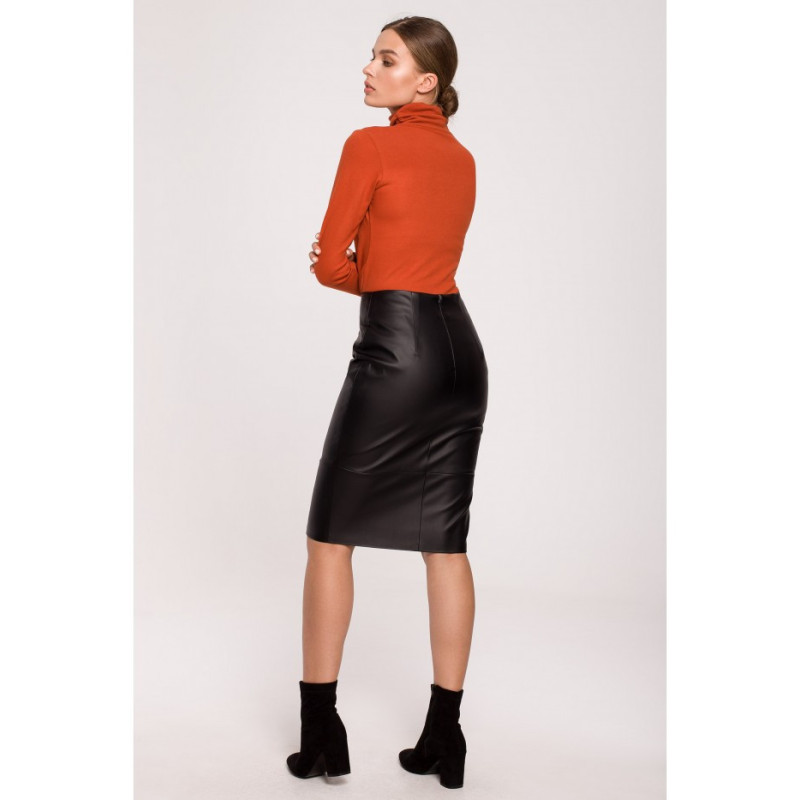 S277 Faux leather skirt - black