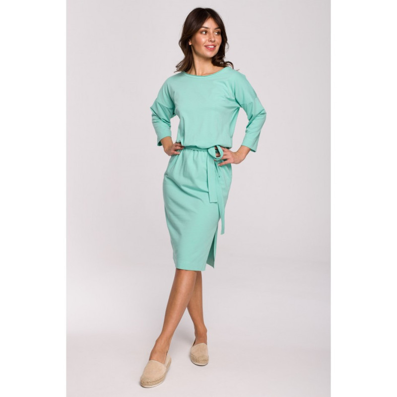 B221 Dress with belt and side slit - mint