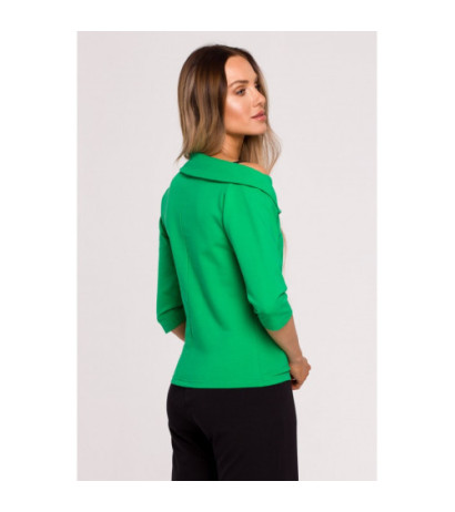 M678 Blouse with neckline and piping MOE - juicy green