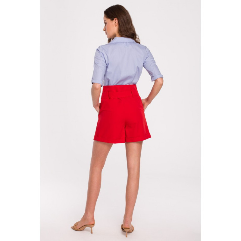 K126 High-waisted shorts - red