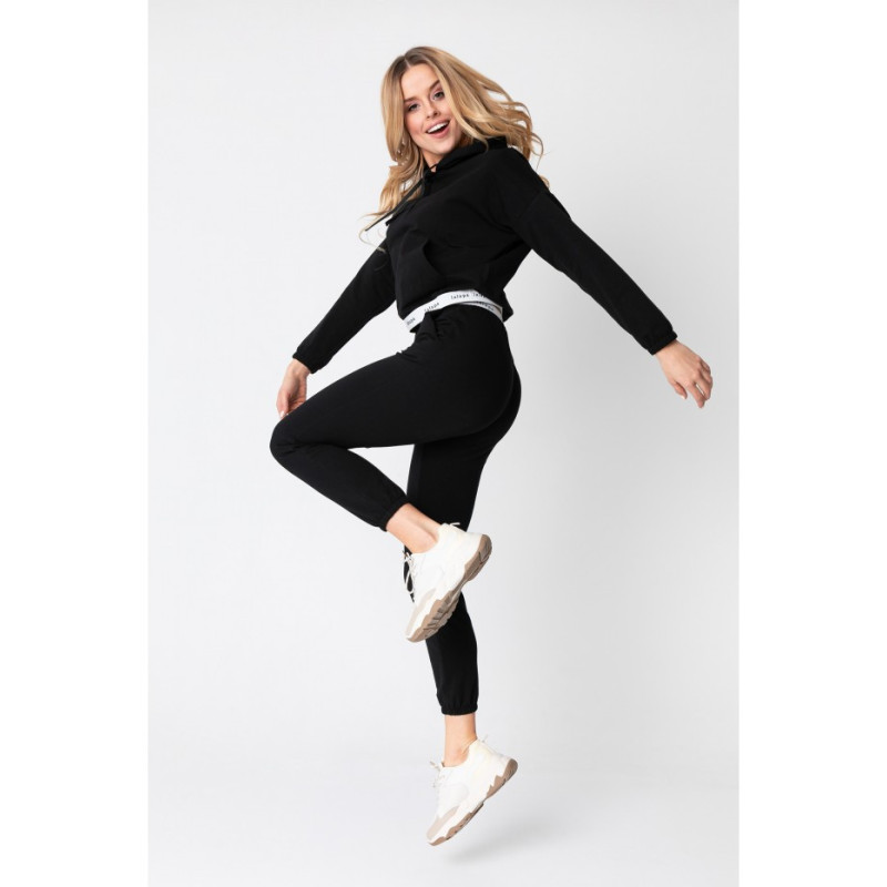 LA103 Short sweatshirt with logoed elastic - black