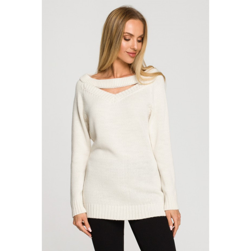 M711 Sweater with slit in the neckline - ivory