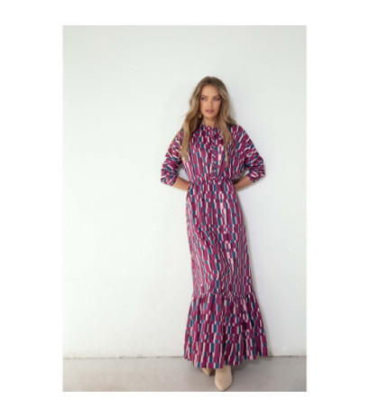 K144 Patterned maxi dress with slit - model 2