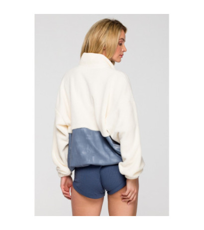 LA114 Plush sweatshirt with velcro pocket - model 3