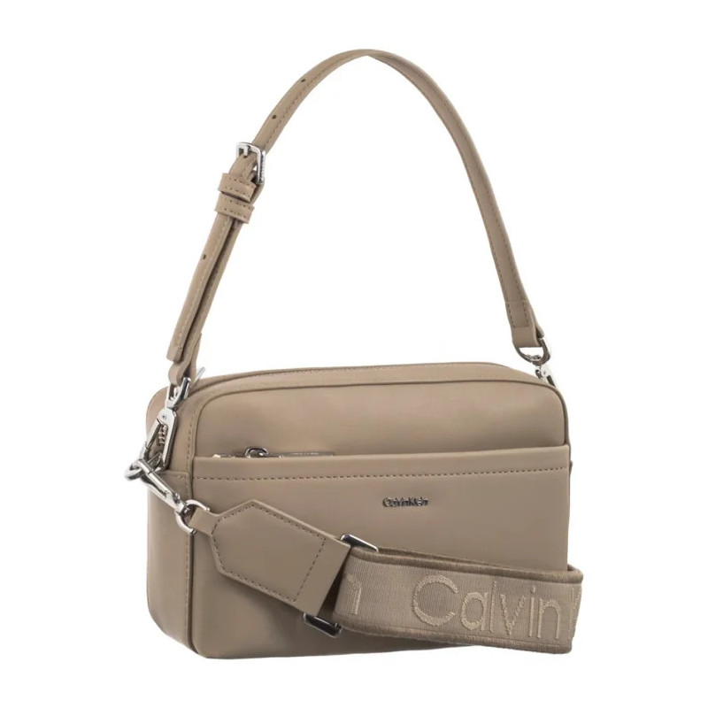 Calvin Klein CK Must Convertible Camera Bag Crockery K60K612901 W75 (CK634-a) rokassoma